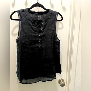 Banana Republic back linen blouse